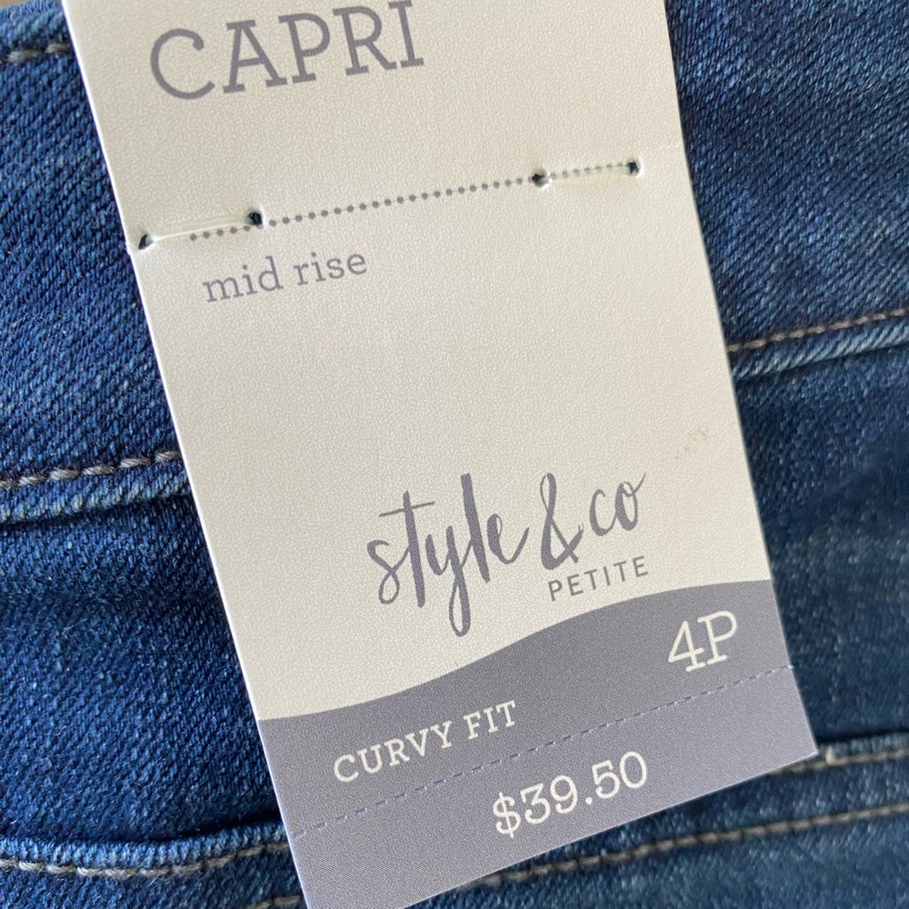 Cropped denim by Style & Co Capri - curvy fit jeans - Picture 2 of 7